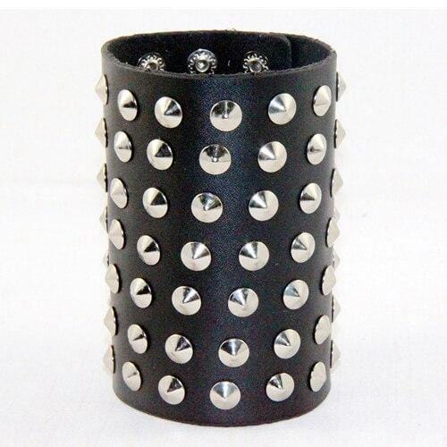 Manchette En Cuir avec Rivets