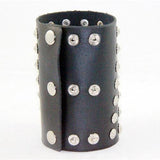 Manchette En Cuir avec Rivets