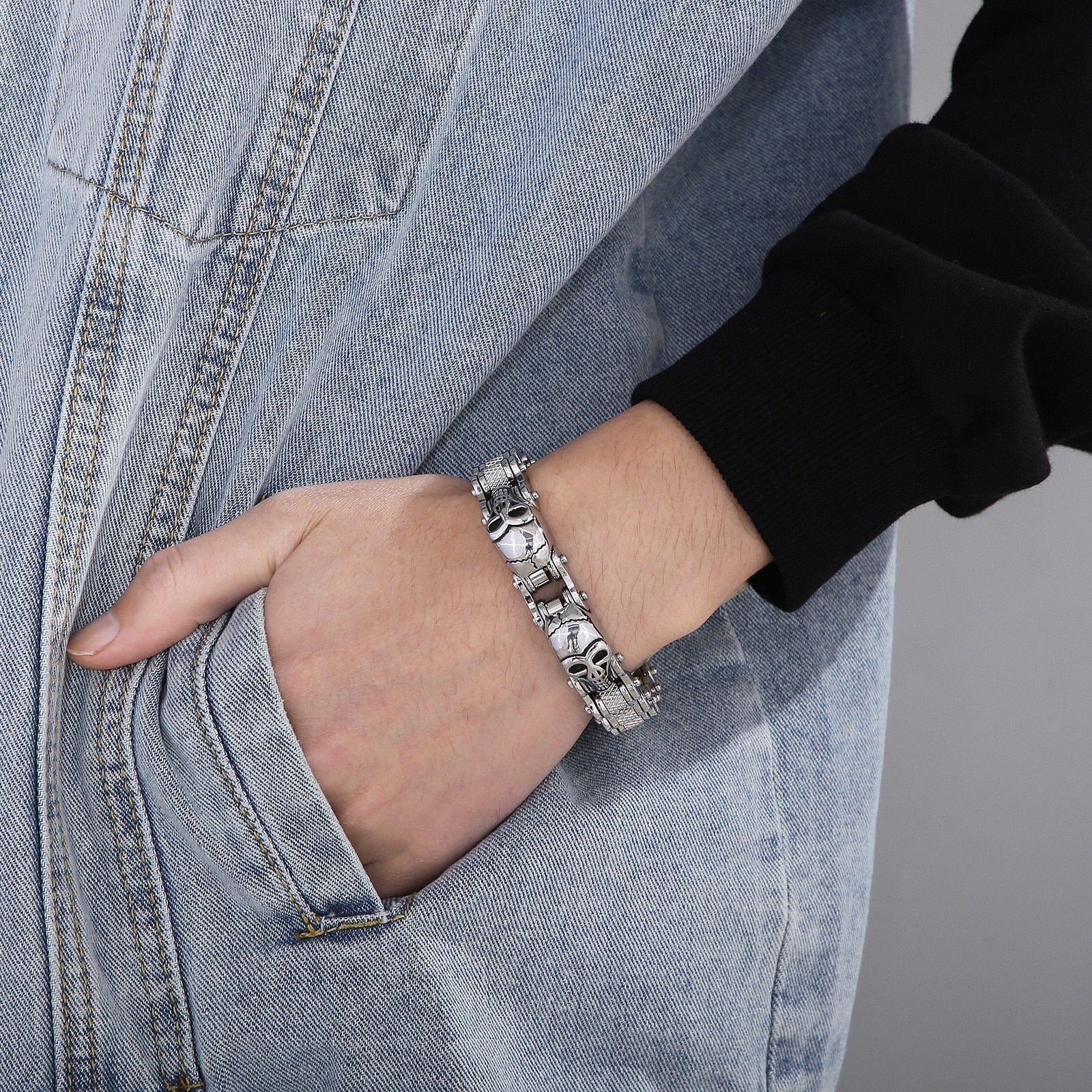 Bracelet Chaîne de Moto Argenté Avec Tête de Mort en Acier Inoxydable Karsyn - Mon Bracelet Homme
