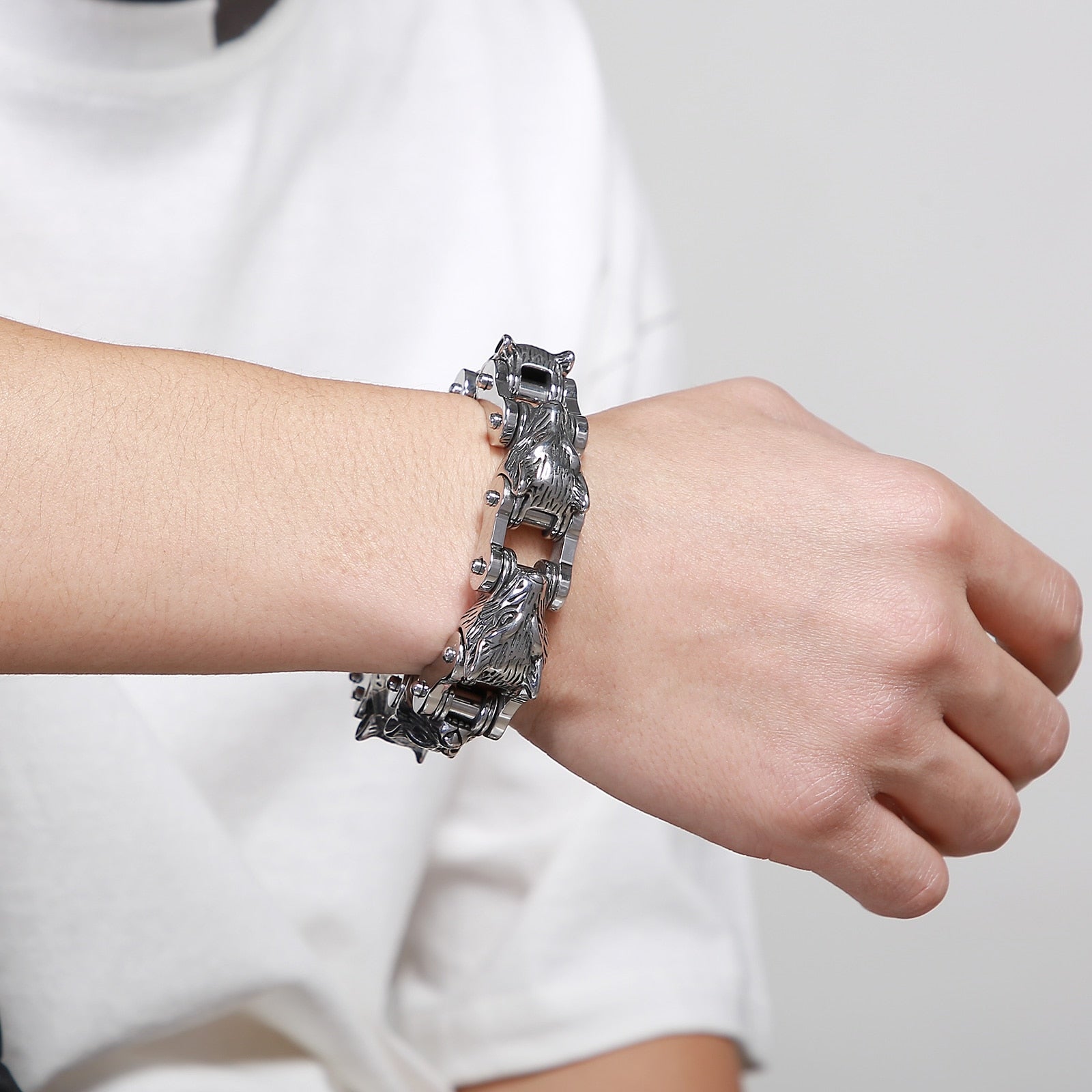 Bracelet Chaîne de Moto Tête de Loup en Acier Inoxydable Argenté - Mon Bracelet Homme