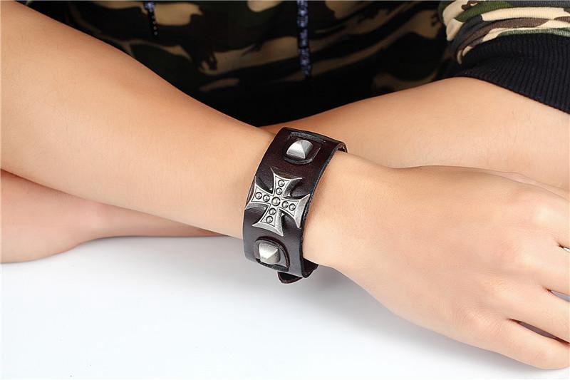 Bracelet de Force Croix de Malte avec Relief - Mon Bracelet Homme