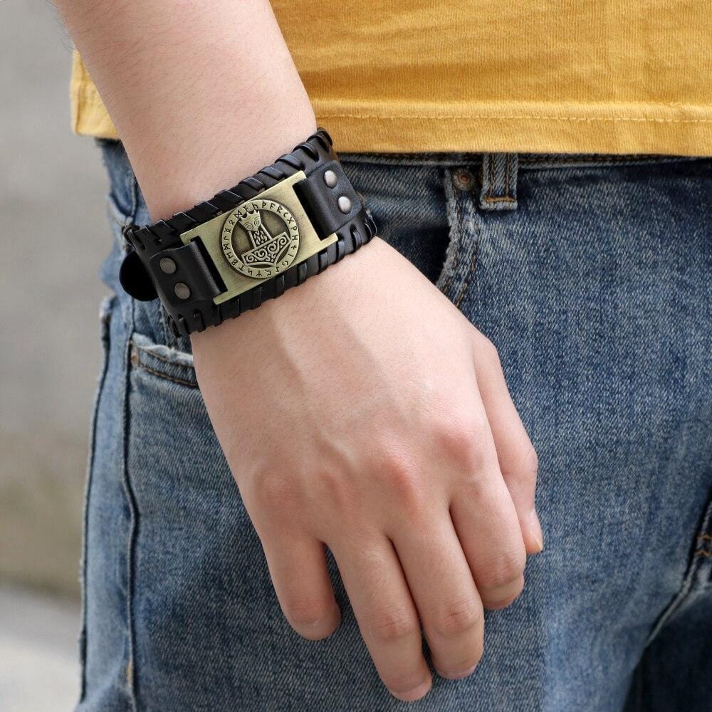 Bracelet de Force Runes Odin en Cuir - Mon Bracelet Homme