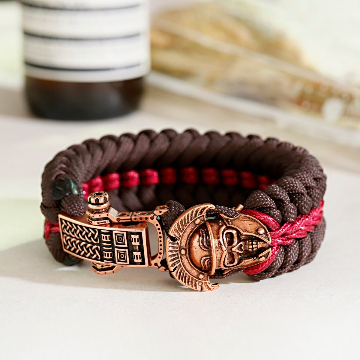 Bracelet de Survie en Paracorde Avec Tête de Mort et Casque de Gladiateur Ali - Mon Bracelet Homme