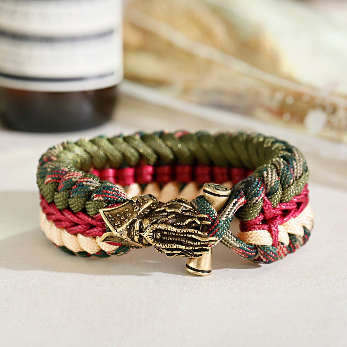 Bracelet de Survie en Paracorde Avec Tête de Pirate Lian - Mon Bracelet Homme