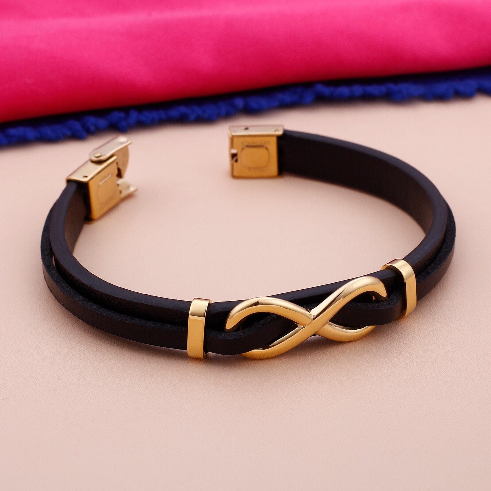 Bracelet Infini Noir et Doré en Cuir - Mon Bracelet Homme