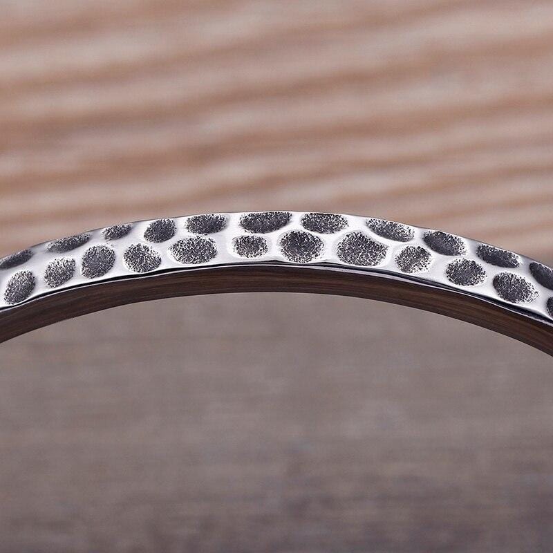 Bracelet Jonc Homme Tâches Noires en Acier - Mon Bracelet Homme
